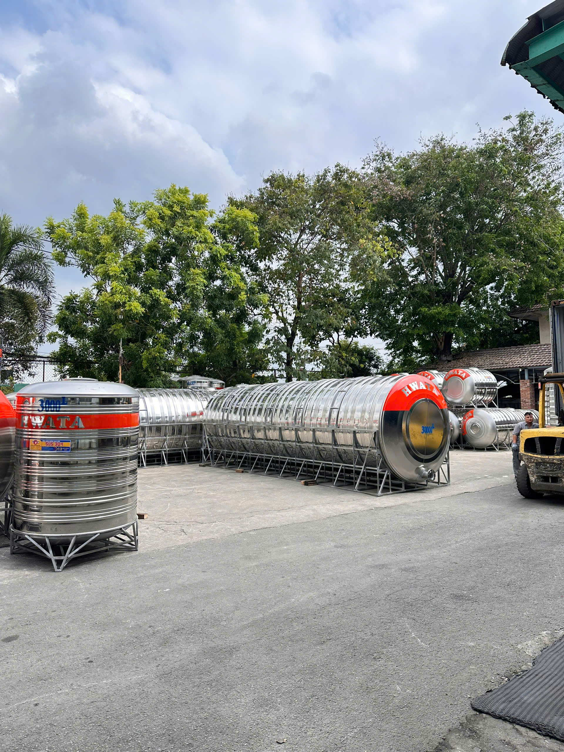 Kho bồn nước inox công nghiệp 20000L ngang chính hãng