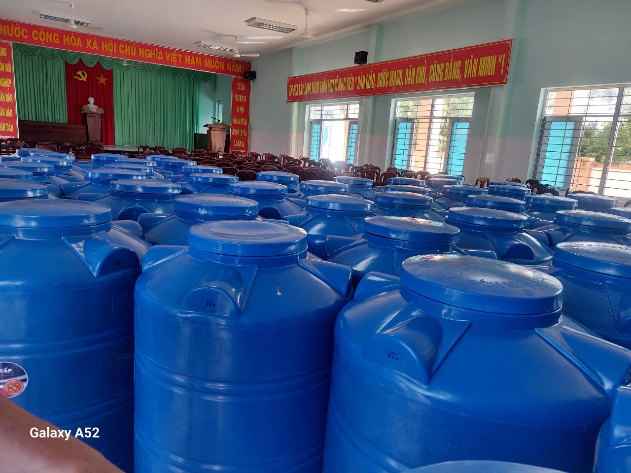 Kích thước bồn nhựa 300L đứng