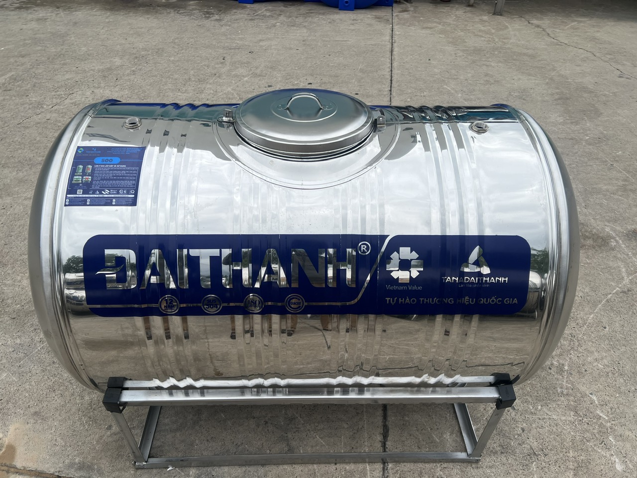 So sánh bồn inox 500L ngang và đứng