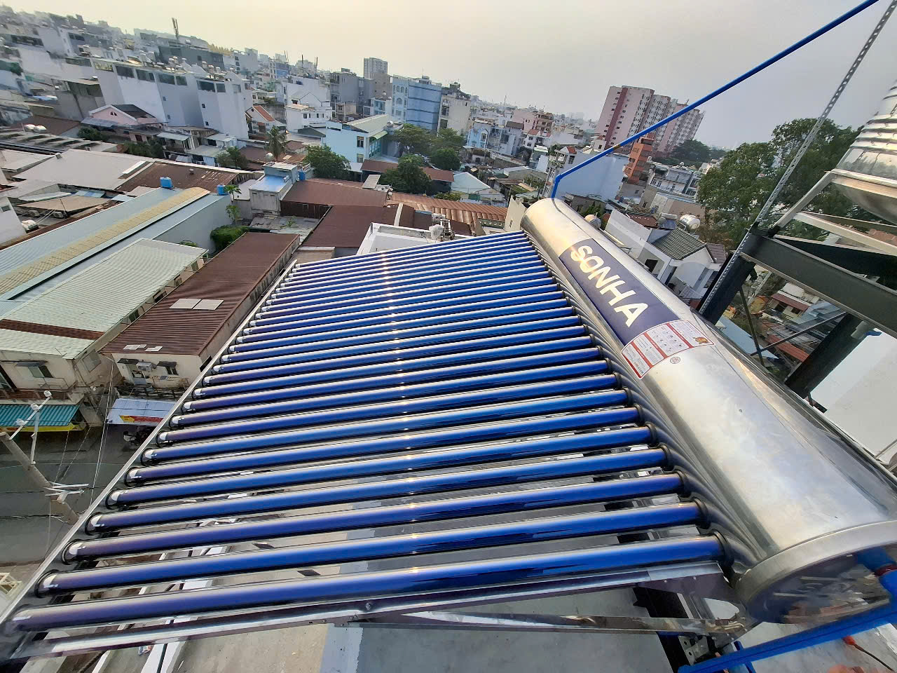Kho máy nước nóng năng lượng mặt trời Đại Thành 315L
