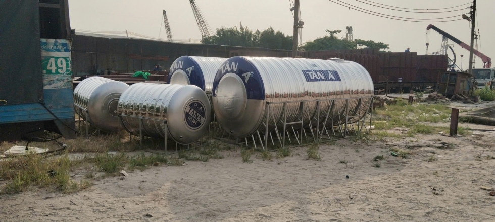 bon nuoc inox tan a dai thanh