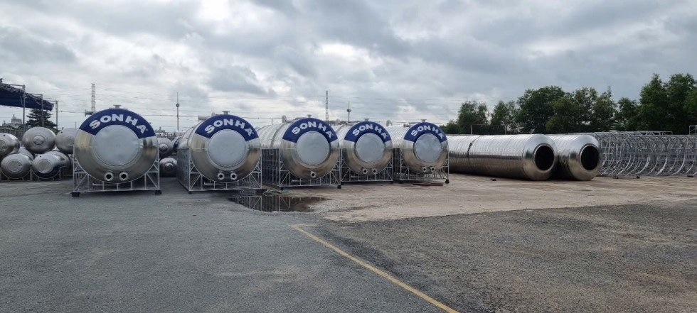 bon nuoc inox cong nghiep son ha toan phat