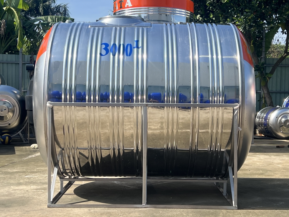 Bon nuoc inox hwata 3000 lit