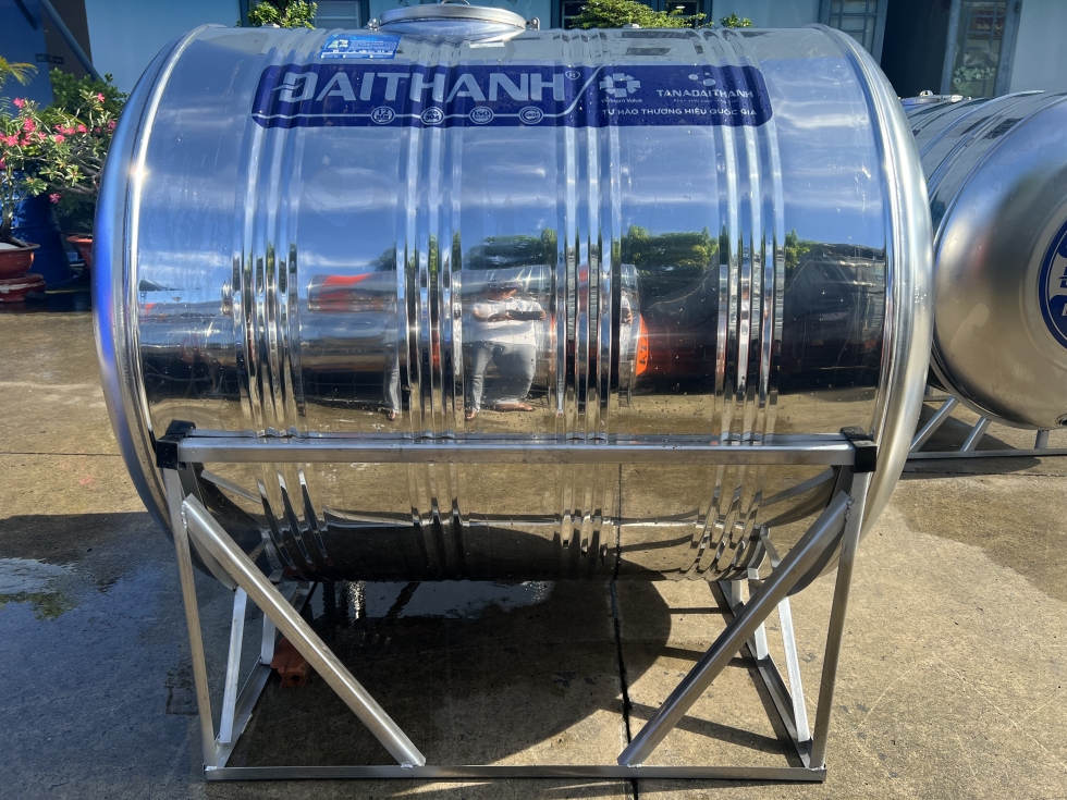 bon nuoc inox 1500 lit ngang