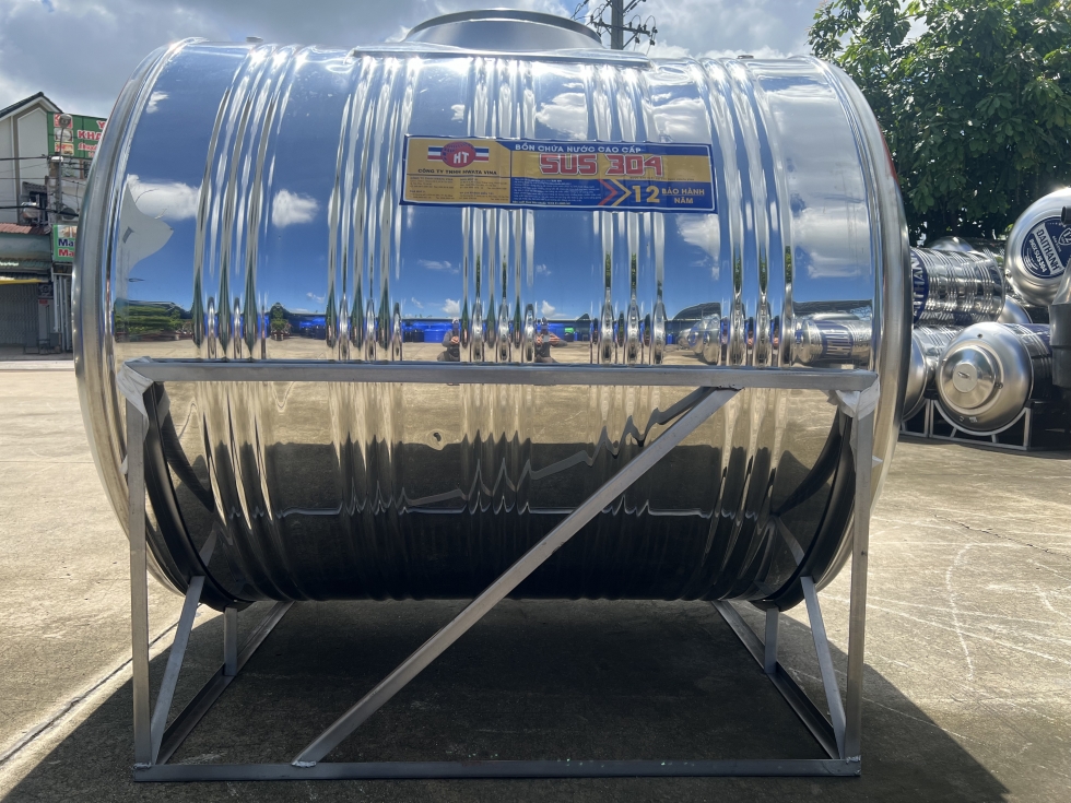 bon nuoc hwata 1500 lit ngang